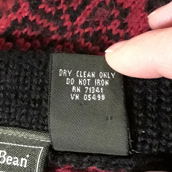 L.L. Bean Nordic style sweater - Picture 7 of 7